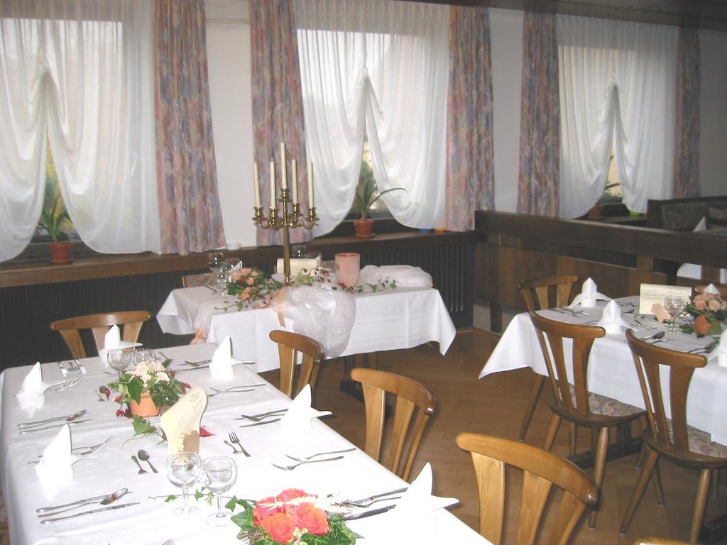 Gasthof Zum Lamm Gomadingen Экстерьер фото
